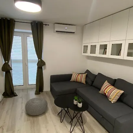 Sun&moon Design Krk Apartman *