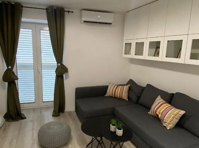 Sun&moon Design Krk Apartman *